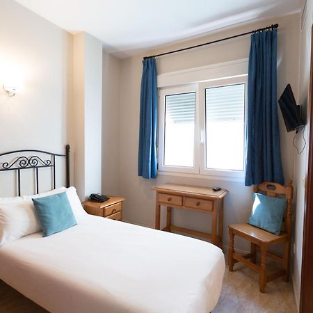 Hotel Mediterraneo By Croma Estepona Zewnętrze zdjęcie