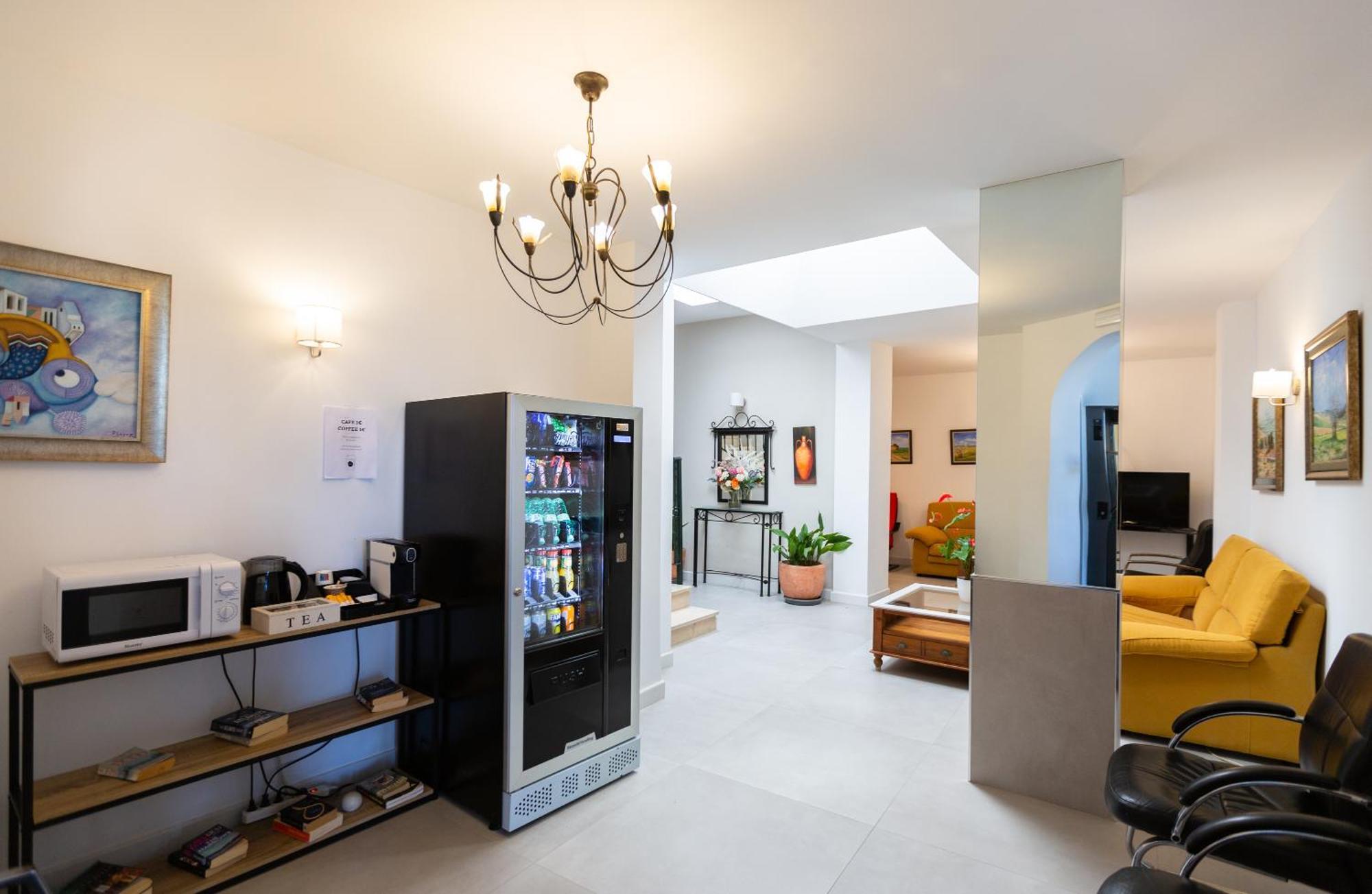 Hotel Mediterraneo By Croma Estepona Zewnętrze zdjęcie