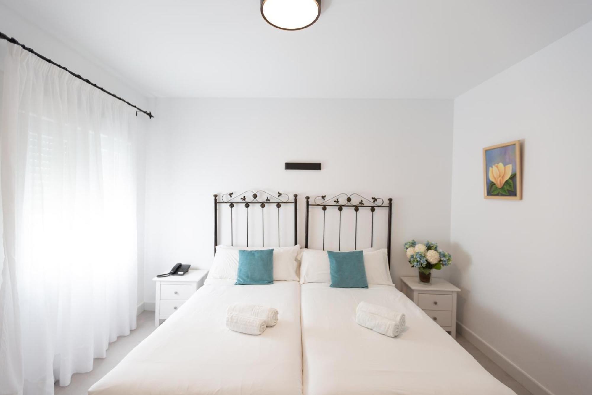 Hotel Mediterraneo By Croma Estepona Zewnętrze zdjęcie